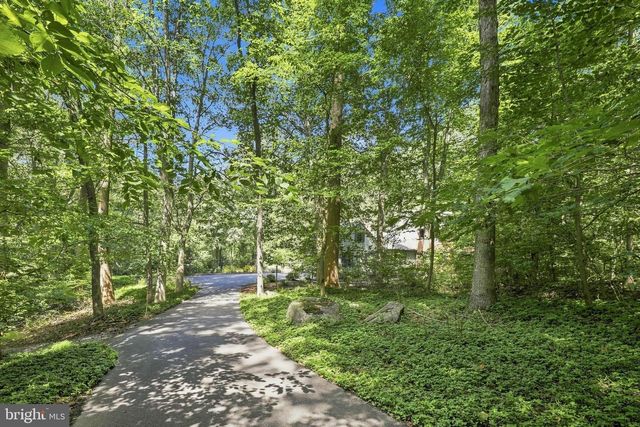 1200 ASH LN, Lebanon, PA 17042
