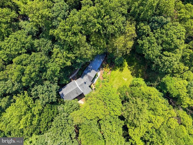 1200 ASH LN, Lebanon, PA 17042