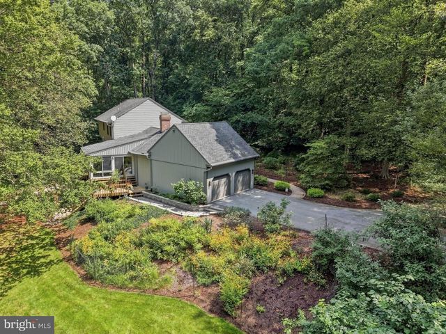 1200 ASH LN, Lebanon, PA 17042