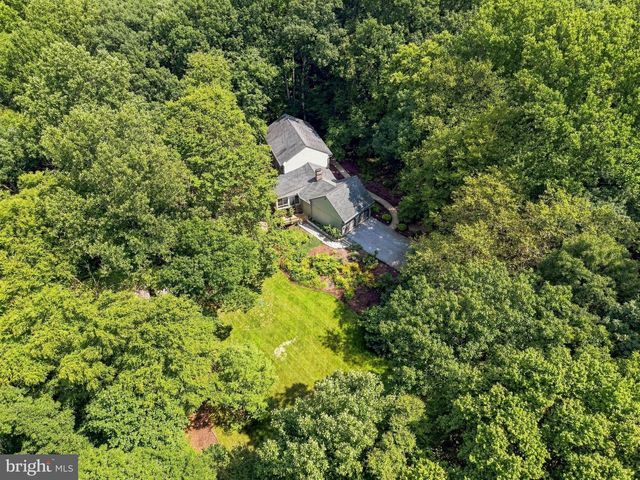 1200 ASH LN, Lebanon, PA 17042