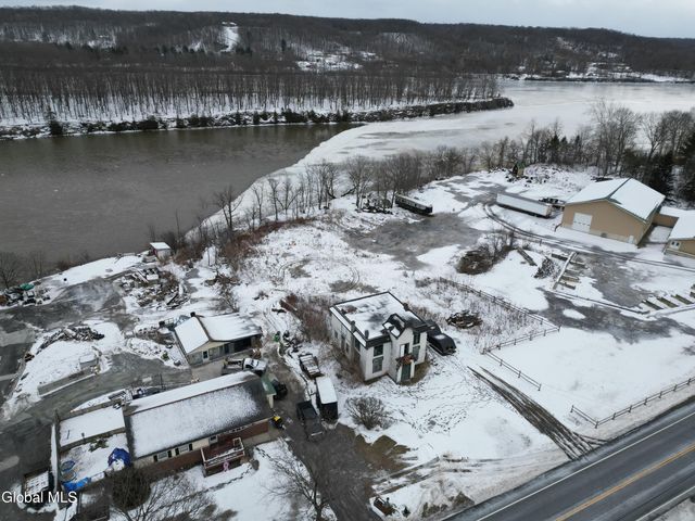 332 Hudson Avenue, Mechanicville, NY 12118