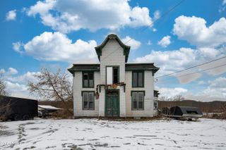 332 Hudson Avenue, Mechanicville, NY 12118