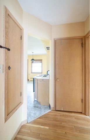 1044 Cumberland Street, Saint Paul, MN 55117