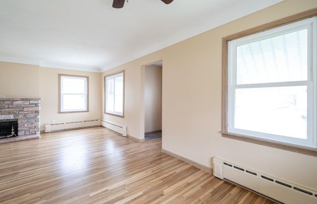 1044 Cumberland Street, Saint Paul, MN 55117