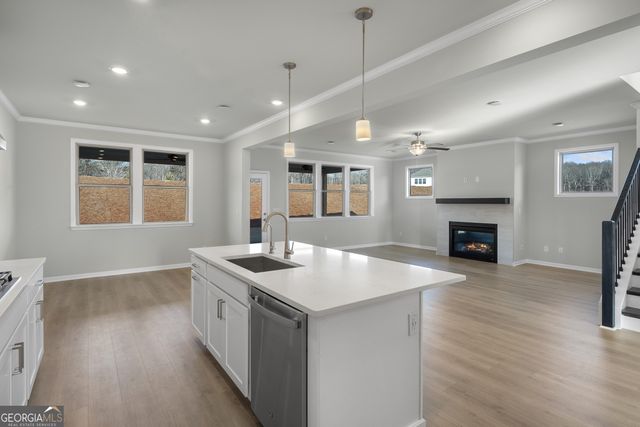 8935 Avonbrook Close, Ball Ground, GA 30107