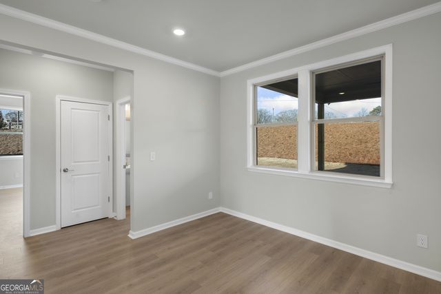 8935 Avonbrook Close, Ball Ground, GA 30107