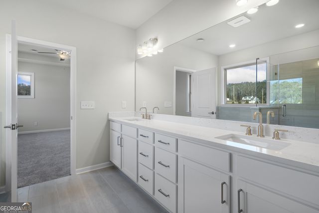 8935 Avonbrook Close, Ball Ground, GA 30107