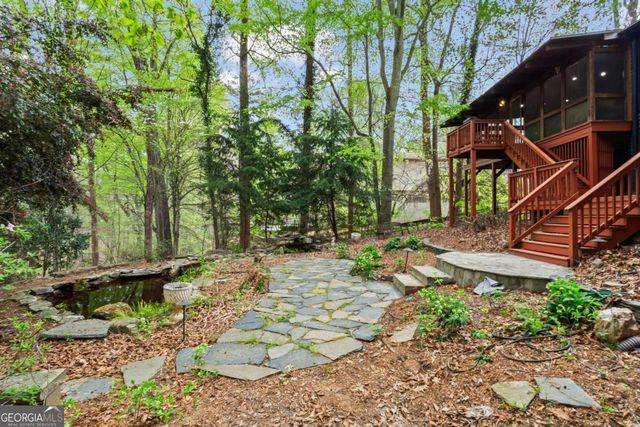 1890 Spalding Drive, Atlanta, GA 30350