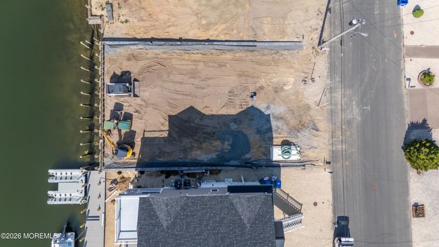 45 Frank Drive, Beach Haven West, NJ 08050