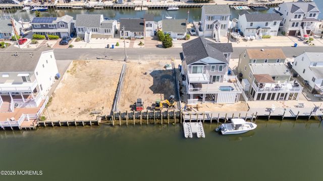 45 Frank Drive, Beach Haven West, NJ 08050