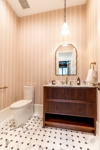 164 Wagner Road, Northfield, IL 60093