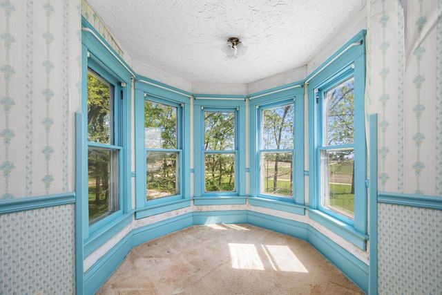 24880 145th Avenue, Eldridge, IA 52748