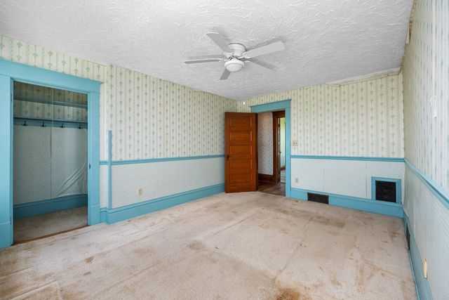 24880 145th Avenue, Eldridge, IA 52748