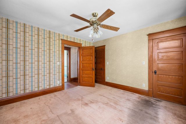 24880 145th Avenue, Eldridge, IA 52748