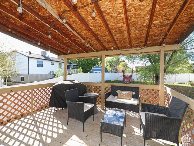 3251 W 5720 S, Taylorsville, UT 84129