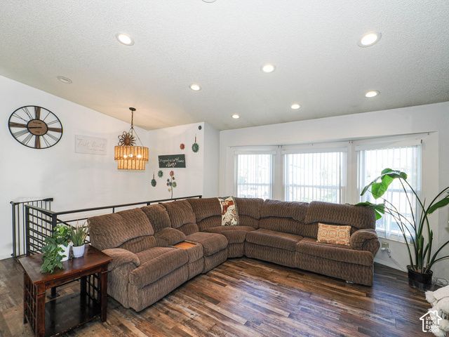 3251 W 5720 S, Taylorsville, UT 84129
