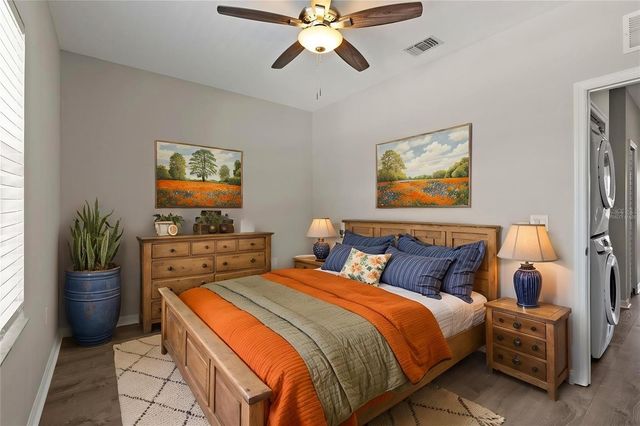 4330 TYLER CIRCLE N, St Petersburg, FL 33709