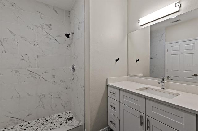 4330 TYLER CIRCLE N, St Petersburg, FL 33709