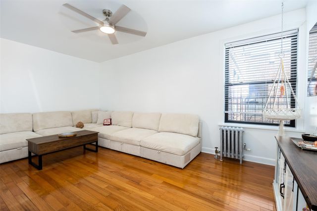 910 Dinsmore Avenue, Far Rockaway, NY 11691