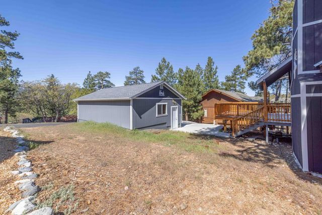721 Villa Grove Avenue, Big Bear, CA 92314