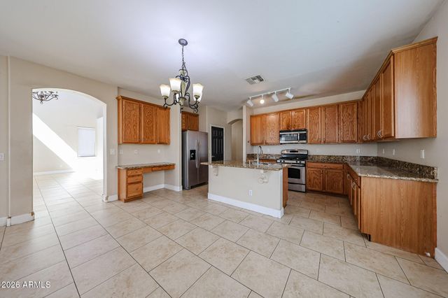 16577 W SAGUARO Lane, Surprise, AZ 85388