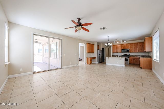 16577 W SAGUARO Lane, Surprise, AZ 85388