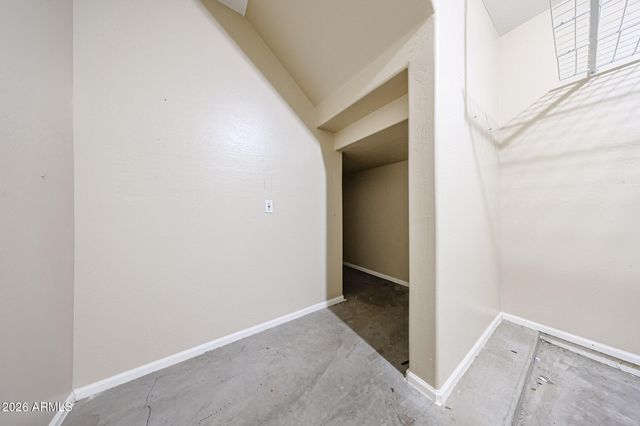 16577 W SAGUARO Lane, Surprise, AZ 85388