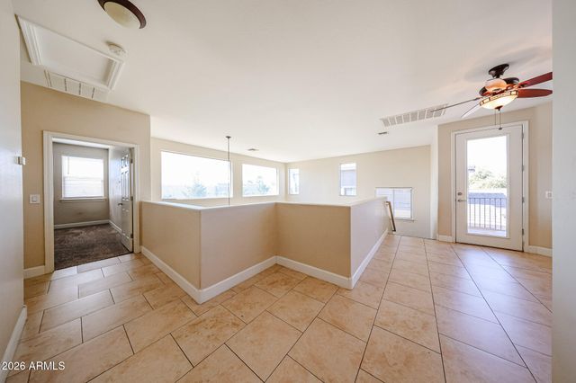 16577 W SAGUARO Lane, Surprise, AZ 85388