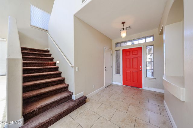 16577 W SAGUARO Lane, Surprise, AZ 85388