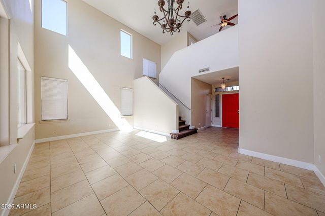 16577 W SAGUARO Lane, Surprise, AZ 85388