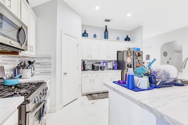 14415 Red Mulberry Lane, Houston, TX 77044