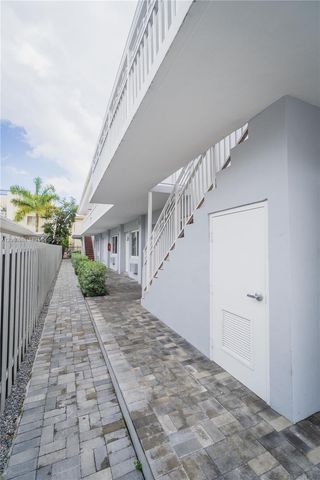 7911 Abbott Avenue 7, Miami Beach, FL 33141