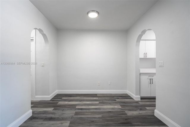 7911 Abbott Avenue 7, Miami Beach, FL 33141