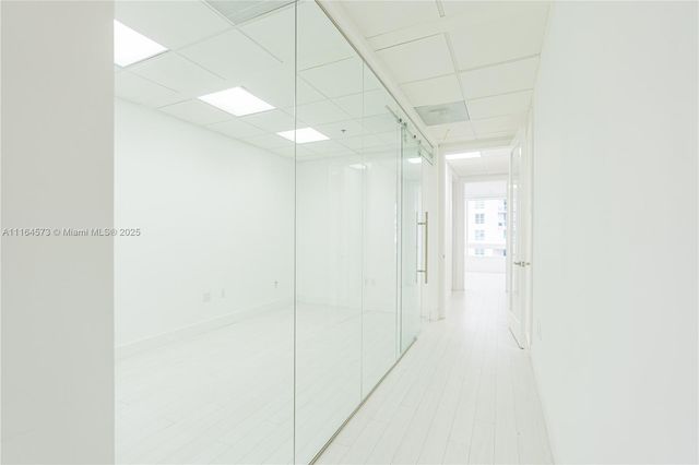 848 Brickell Ave, Miami, FL 33131