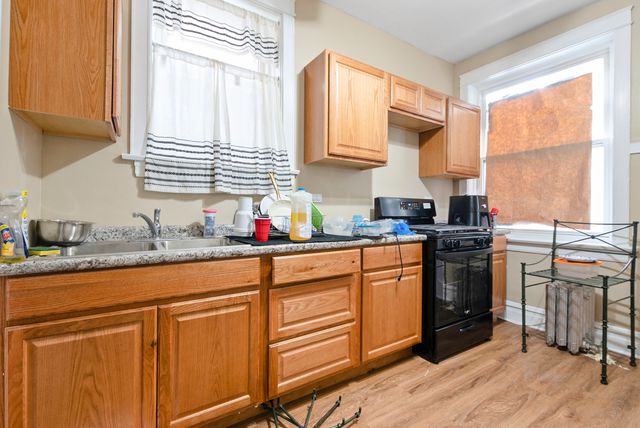 11247 S King Drive, Chicago, IL 60628