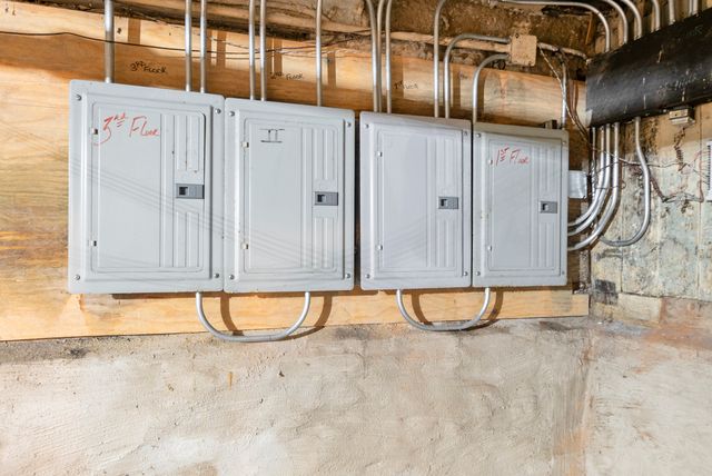 11247 S King Drive, Chicago, IL 60628