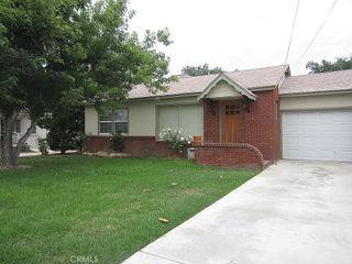 25824 Lomas Verdes, Redlands, CA 92373