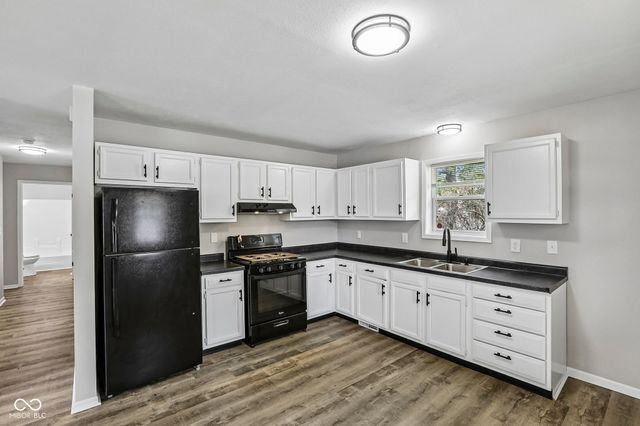 716 S Meridian Street, Lebanon, IN 46052