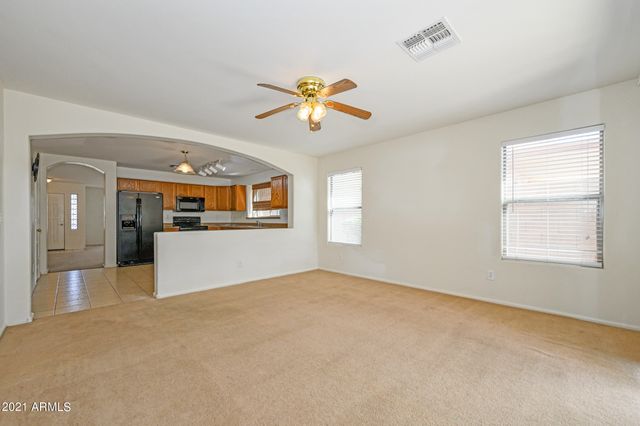 1647 E KEITH Avenue, San Tan Valley, AZ 85140