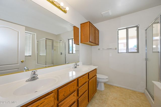 1647 E KEITH Avenue, San Tan Valley, AZ 85140