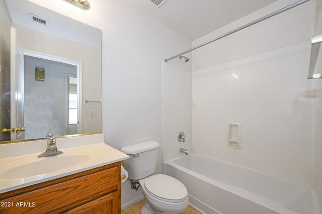 1647 E KEITH Avenue, San Tan Valley, AZ 85140