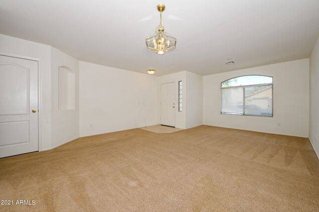 1647 E KEITH Avenue, San Tan Valley, AZ 85140