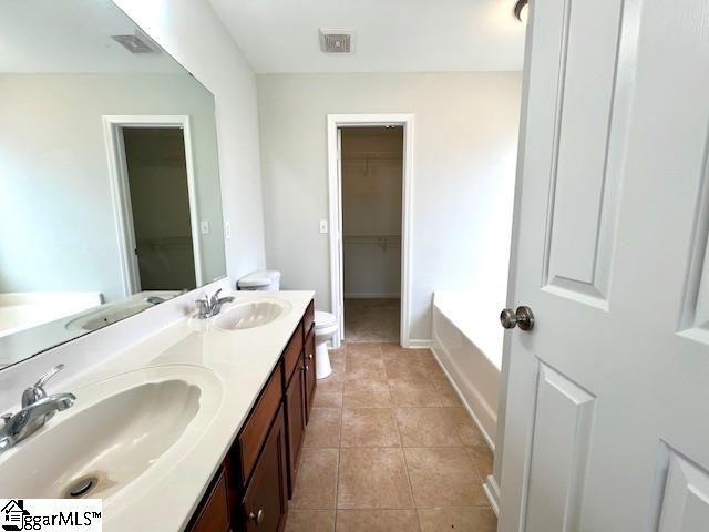 10 Lone Willow Court, Greenville, SC 29605