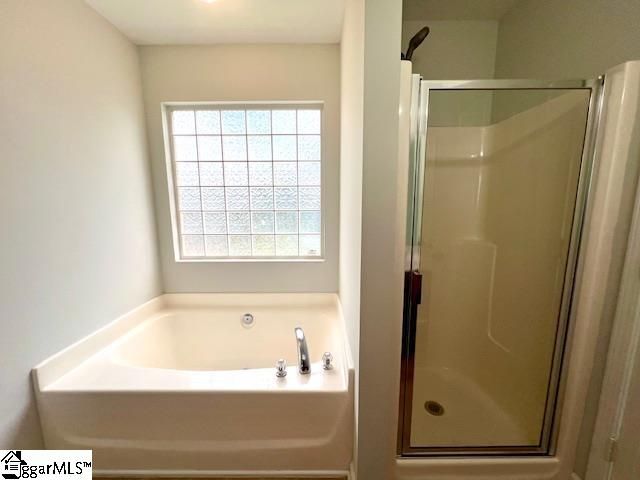 10 Lone Willow Court, Greenville, SC 29605