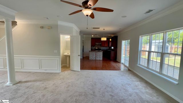 10 Lone Willow Court, Greenville, SC 29605