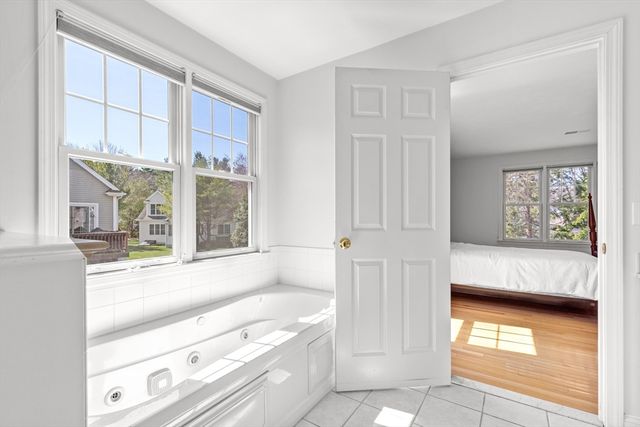 25 Arbor Hills 25, Kingston, MA 02364