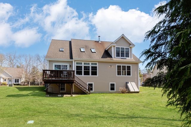 25 Arbor Hills 25, Kingston, MA 02364