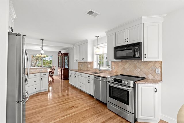 25 Arbor Hills 25, Kingston, MA 02364