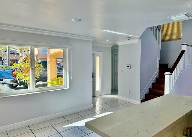 8510 NW 1st Ter, Miami, FL 33126