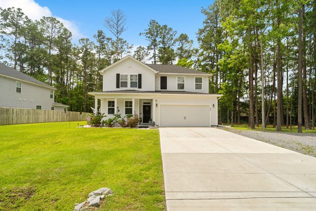 689 W Butternut Road, Summerville, SC 29483